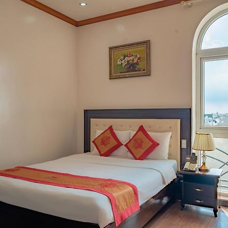 Phuong Anh Hotel 1 Hai Duong Bagian luar foto