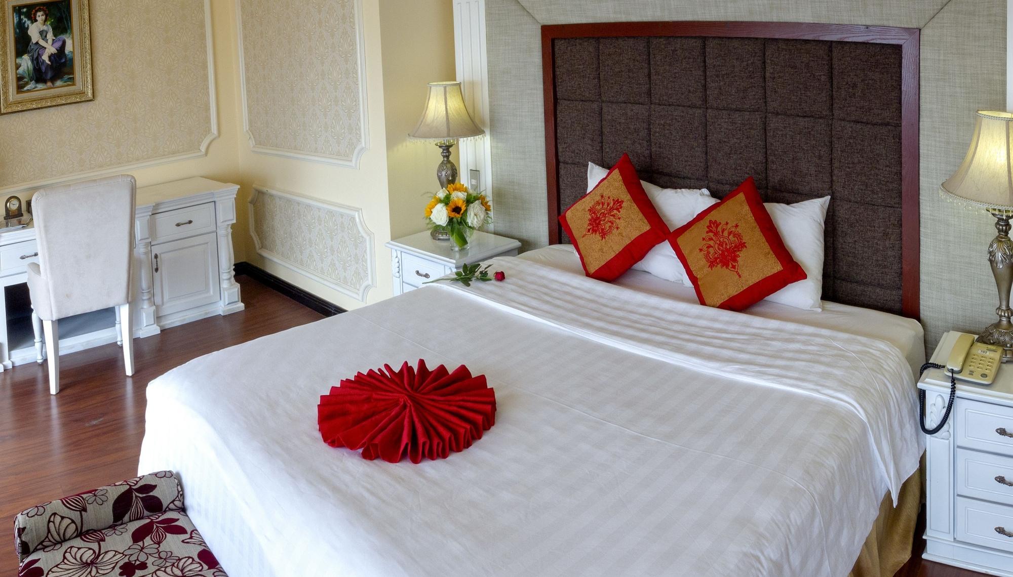 Phuong Anh Hotel 1 Hai Duong Bagian luar foto