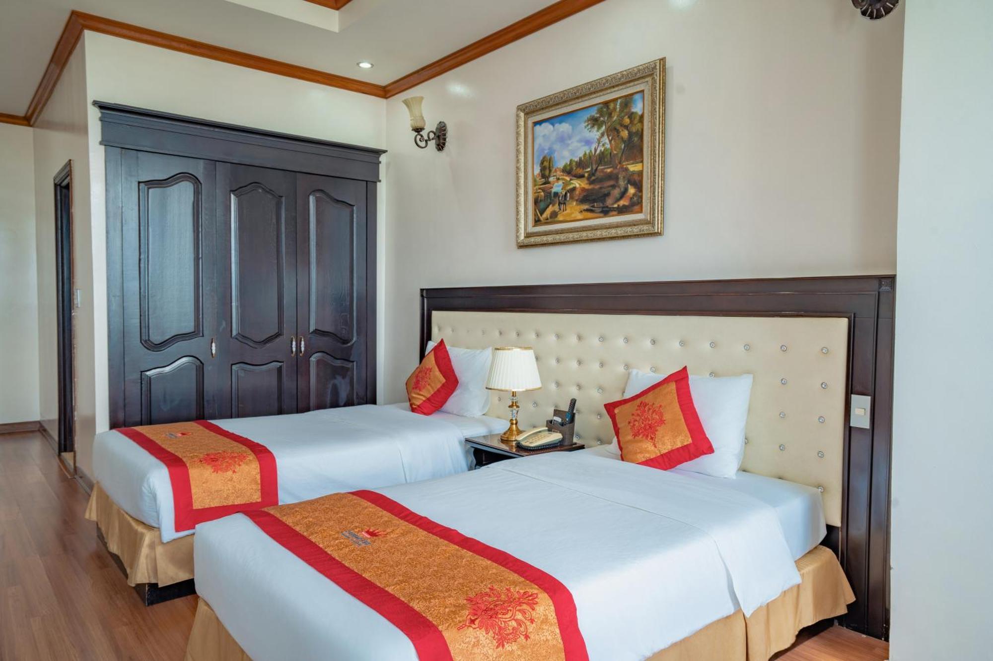 Phuong Anh Hotel 1 Hai Duong Bagian luar foto