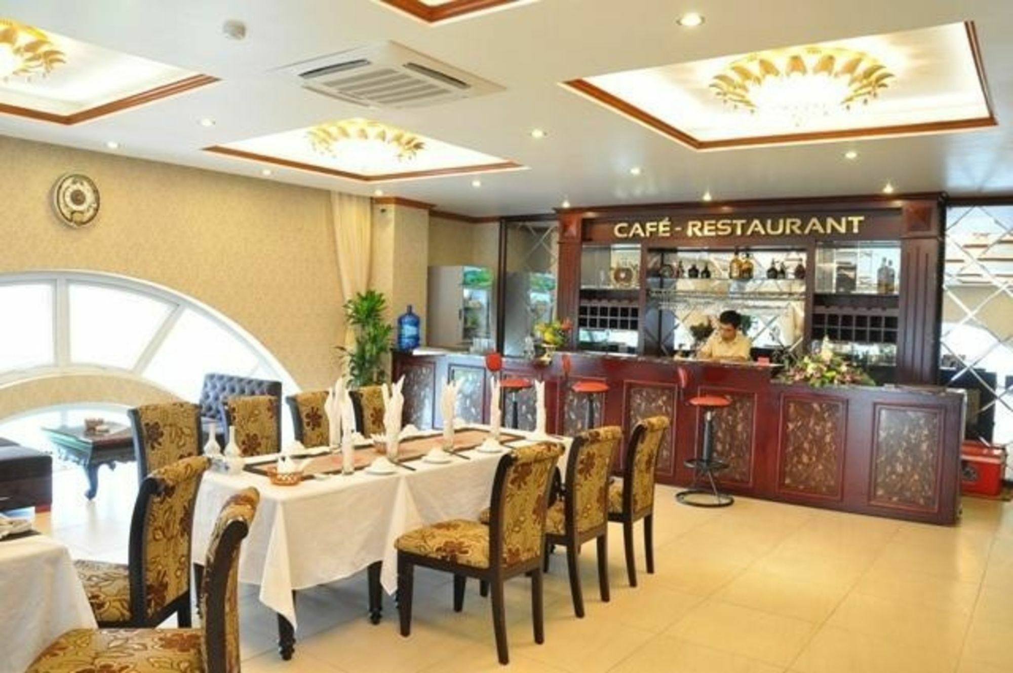 Phuong Anh Hotel 1 Hai Duong Bagian luar foto