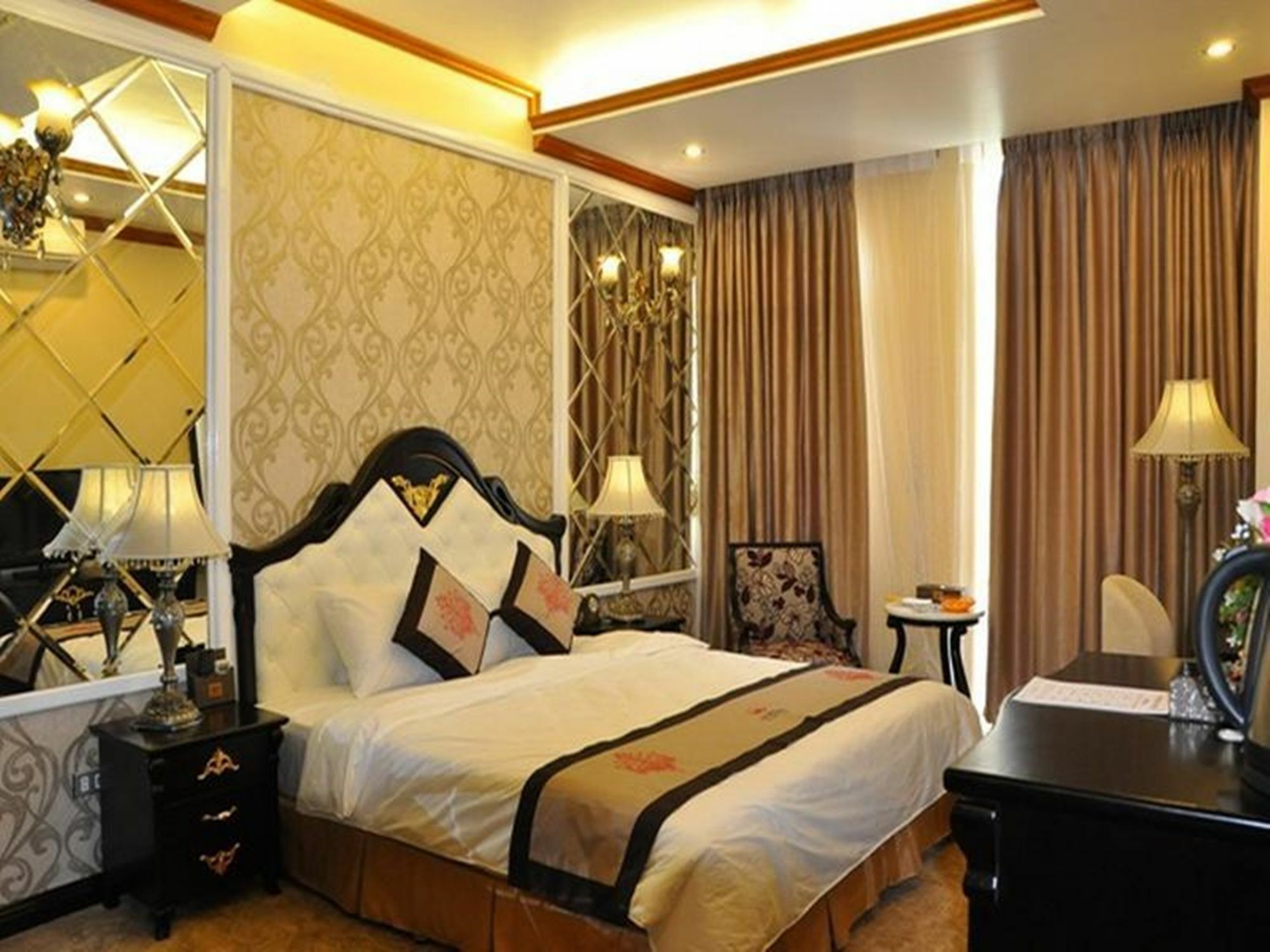 Phuong Anh Hotel 1 Hai Duong Bagian luar foto